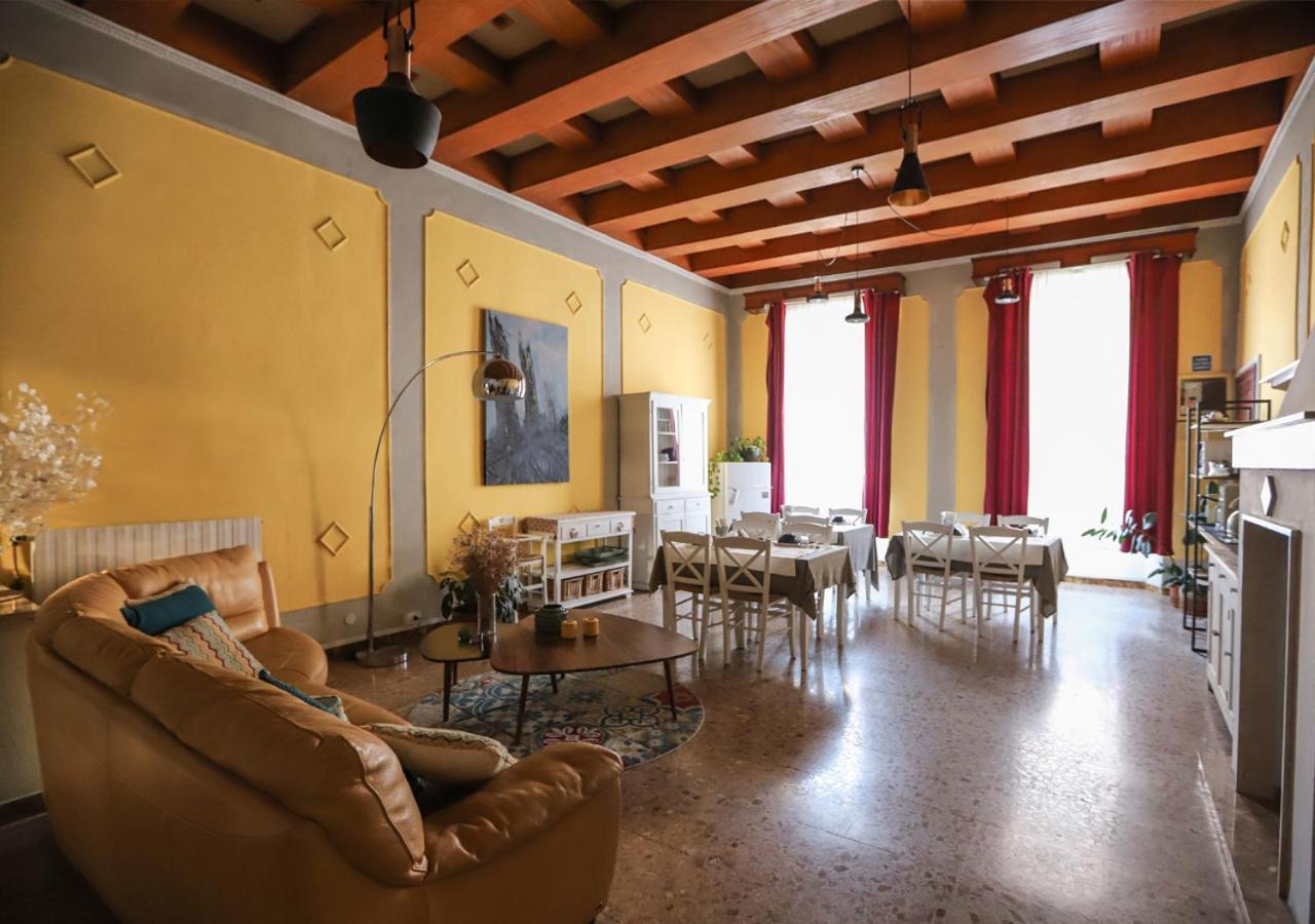 Retrò Bed & Breakfast Pisa